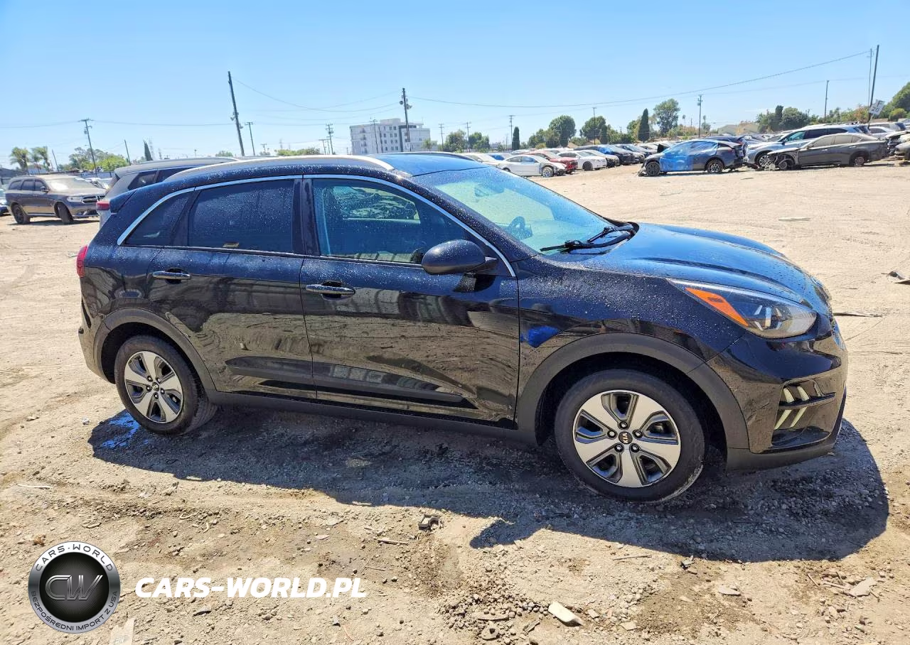 2020 Kia Niro Lx VIN:KNDCB3LC6L5426765 - 4