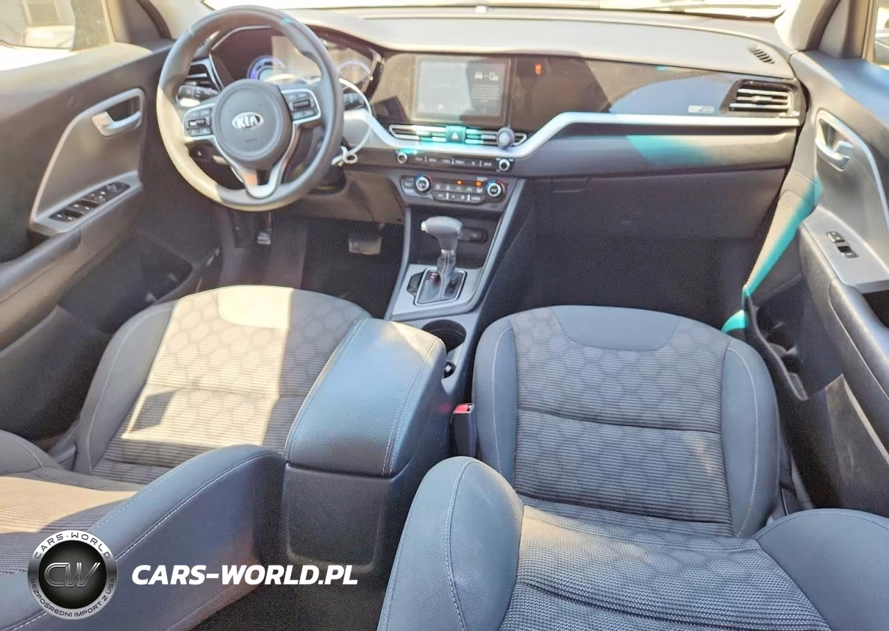 2020 Kia Niro Lx VIN:KNDCB3LC6L5426765 - 8