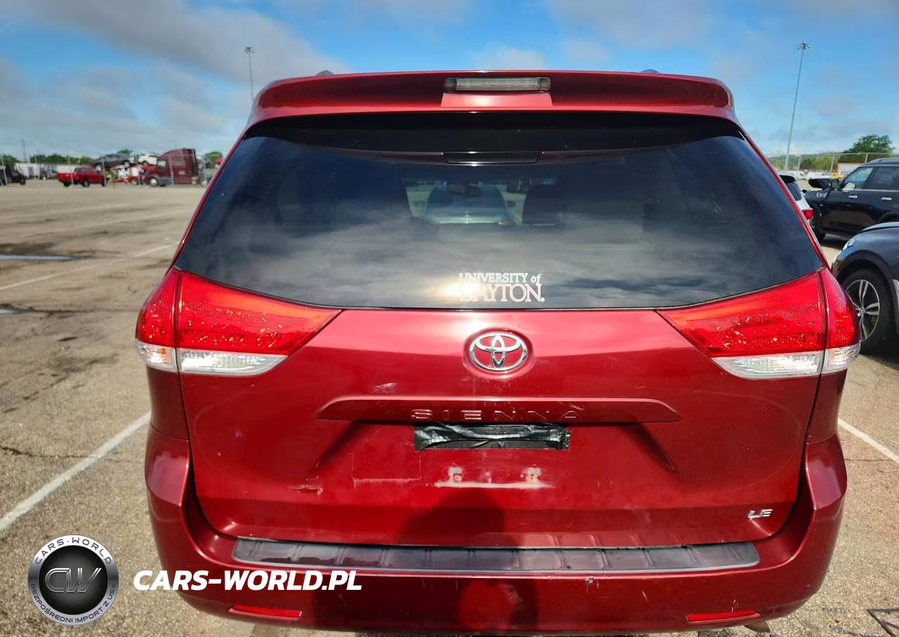 2012 Toyota Sienna Le VIN:5TDKK3DC6CS208961 - 6