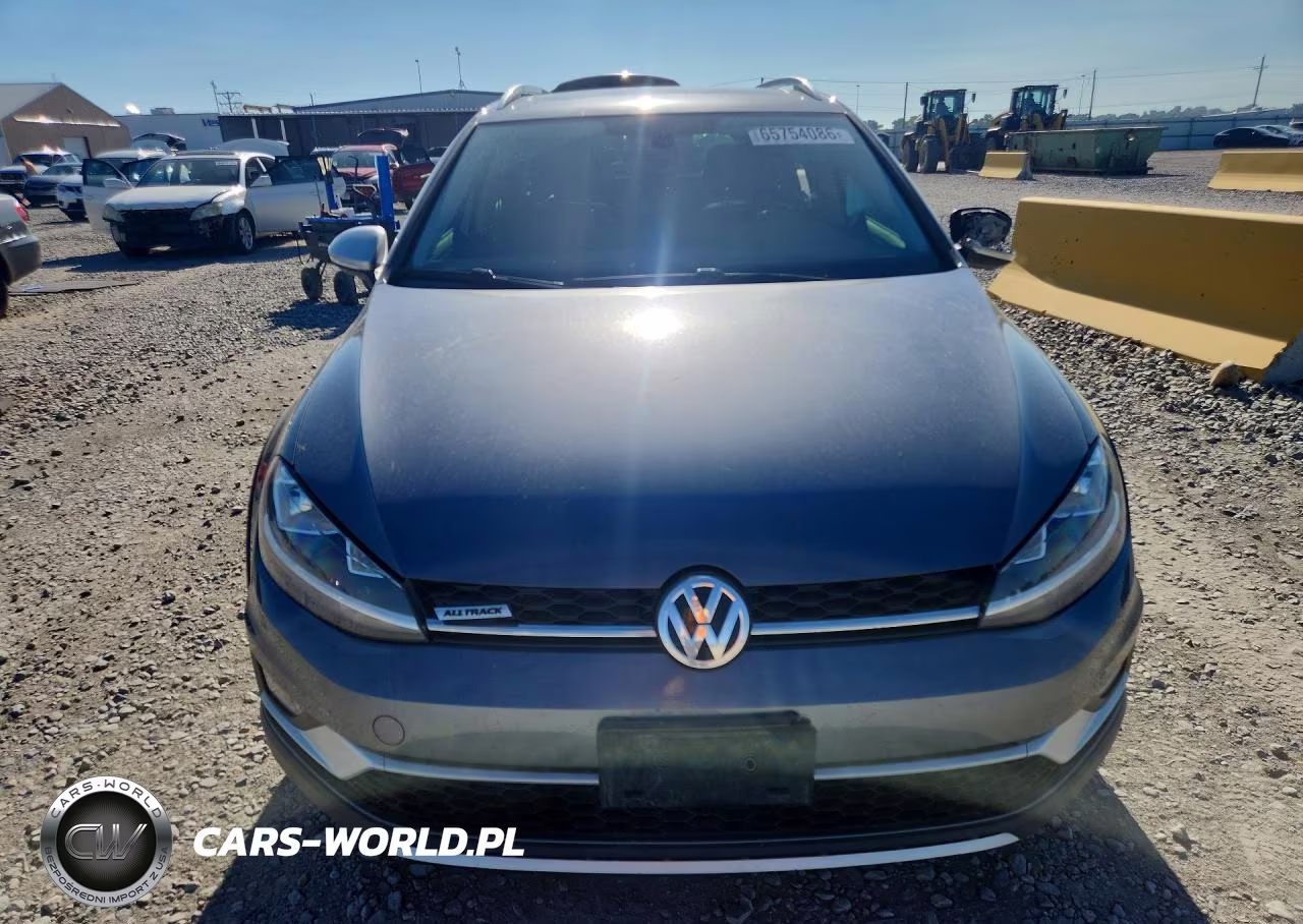 2018 Volkswagen Golf Alltrack S VIN:3VWH17AU1JM767894 - 5