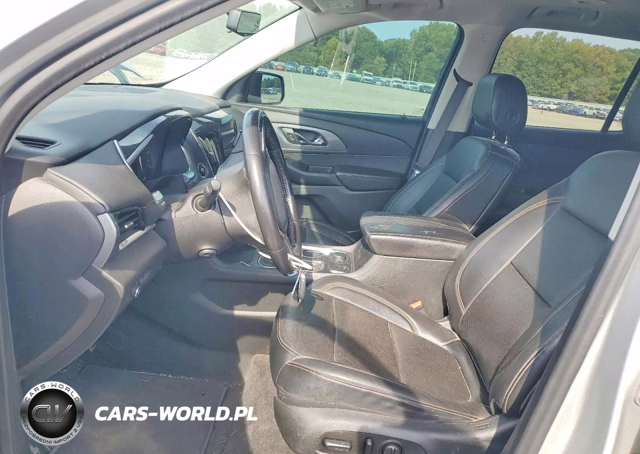 2019 Chevrolet Traverse Premier VIN:1GNERKKW3KJ106813 - 7