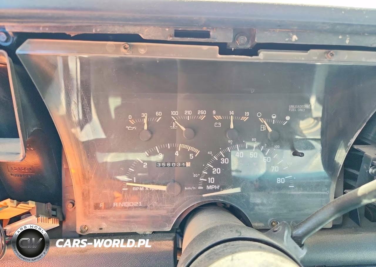 1992 Chevrolet Gmt-400 K1500 VIN:2GCEK19KXN1173367 - 9