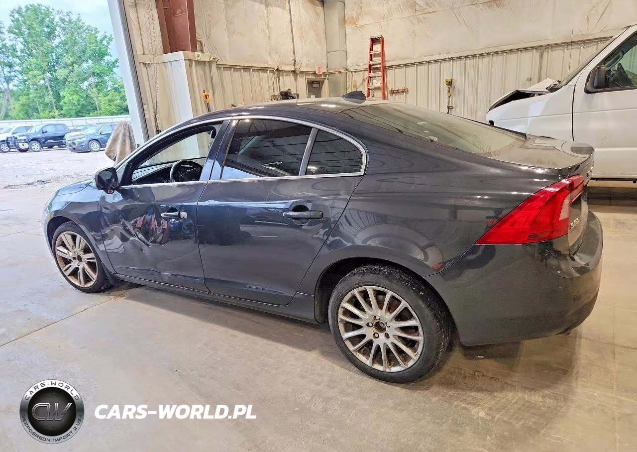 2012 Volvo S60 T6 VIN:YV1902FH9C2113058 - 2