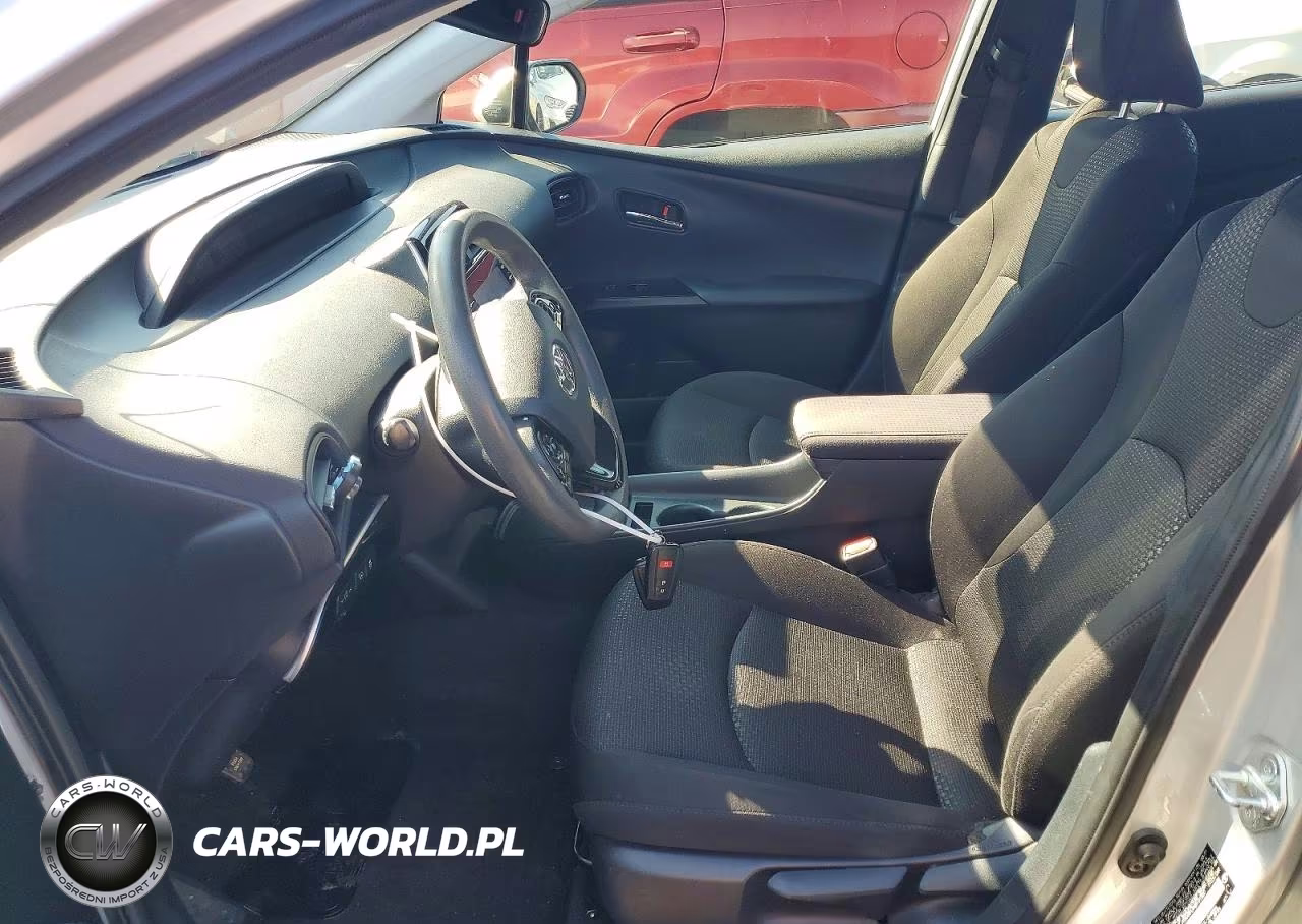 2021 Toyota Prius Le VIN:JTDKAMFU9M3147350 - 7
