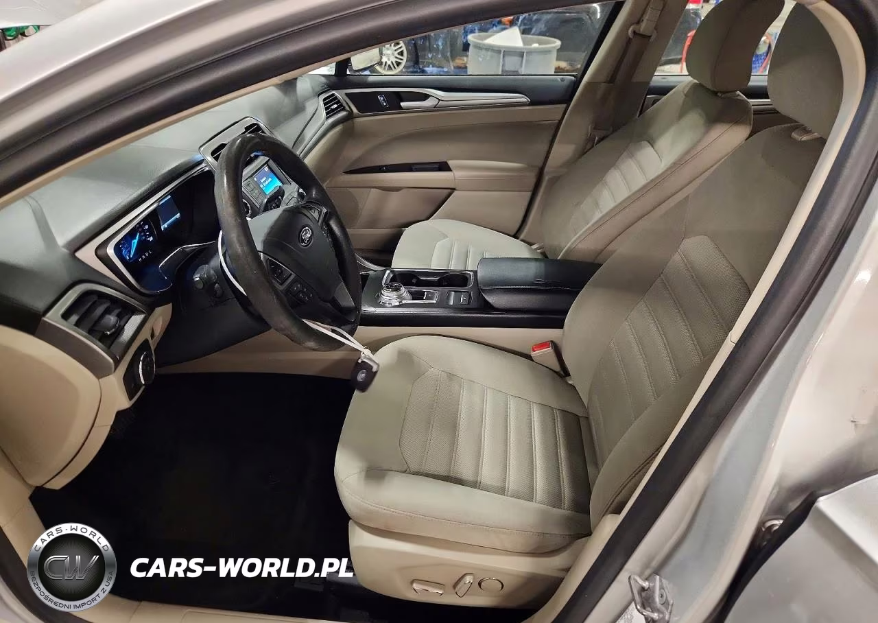 2017 Ford Fusion Se VIN:3FA6P0H71HR383228 - 7