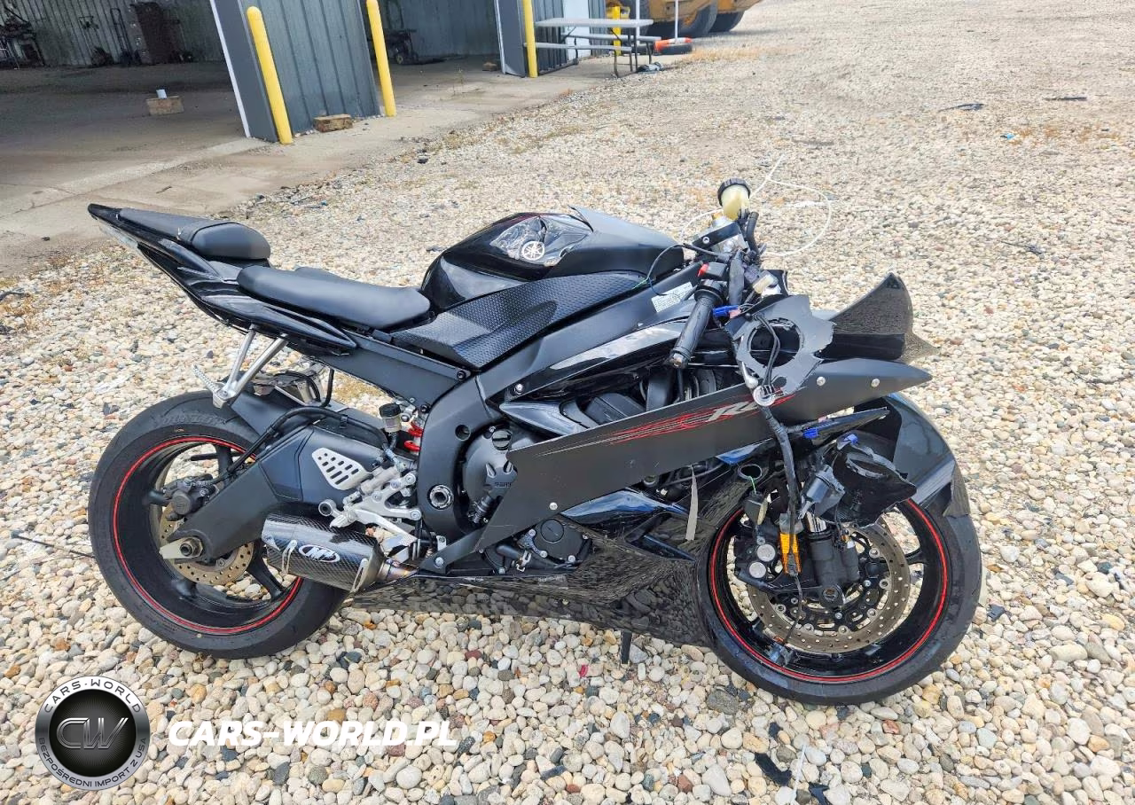 2006 Yamaha Yzfr6 L – zdjęcie 1 z 9