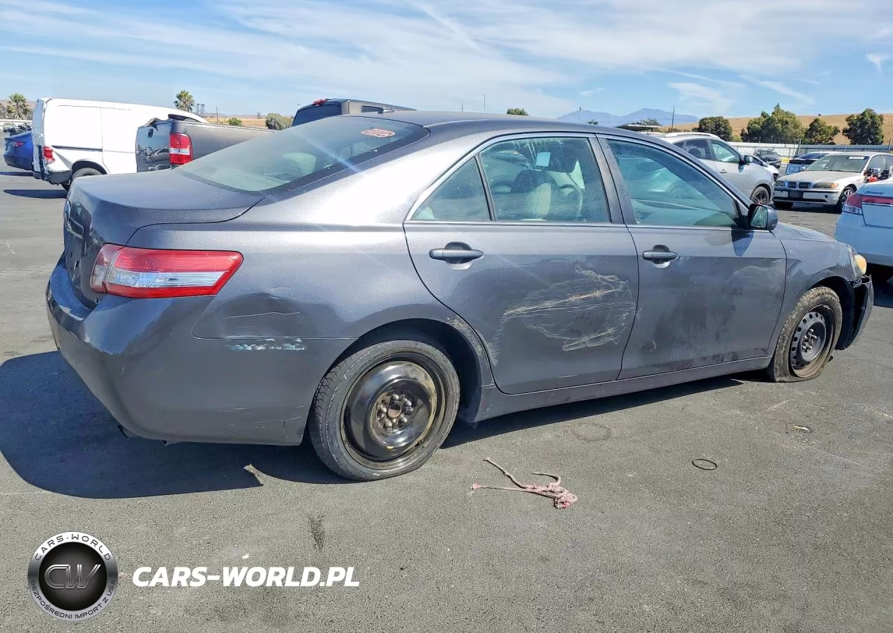 2011 Toyota Camry Le VIN:4T1BF3EK2BU203644 - 3