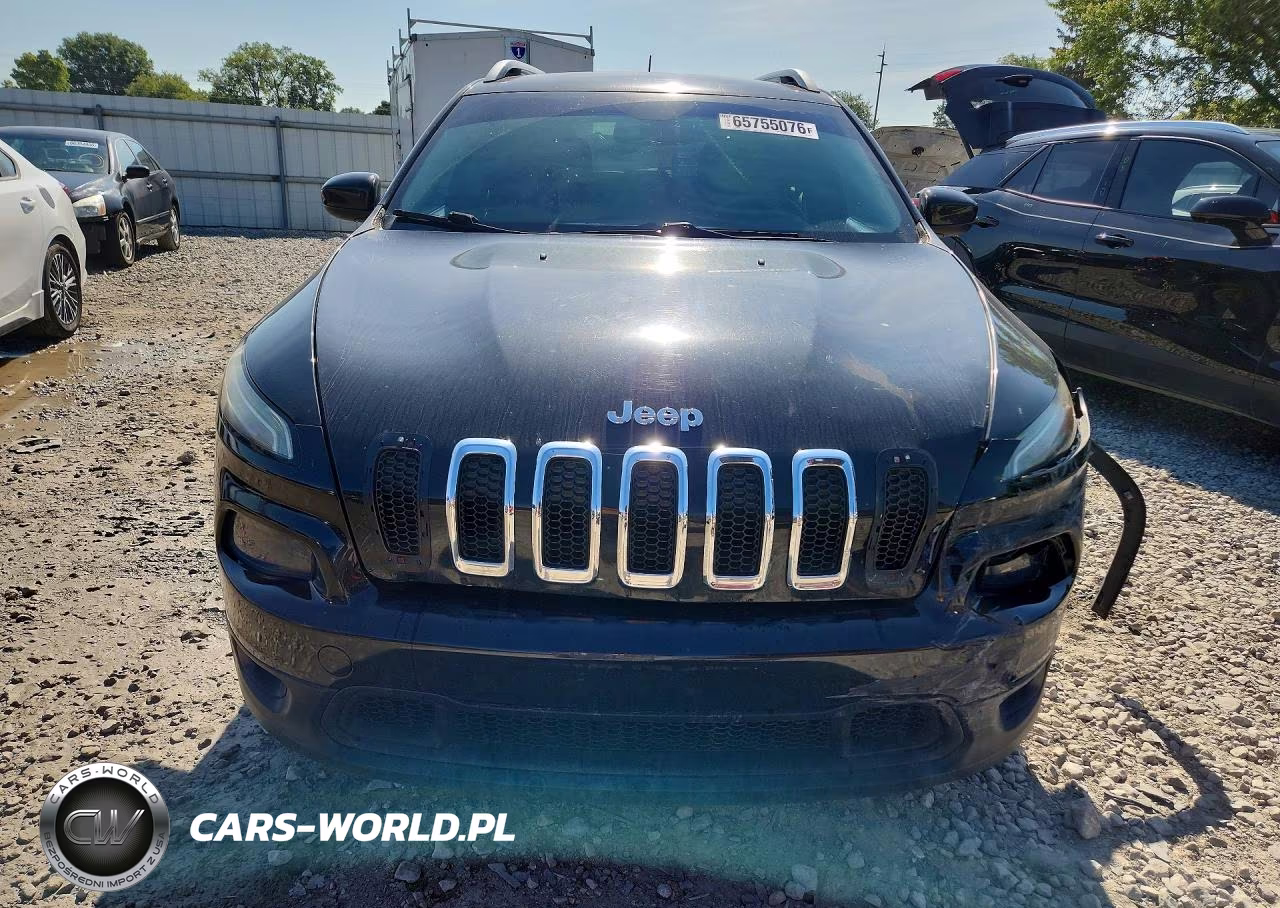 2014 Jeep Cherokee Latitude VIN:1C4PJLCS9EW221997 - 5