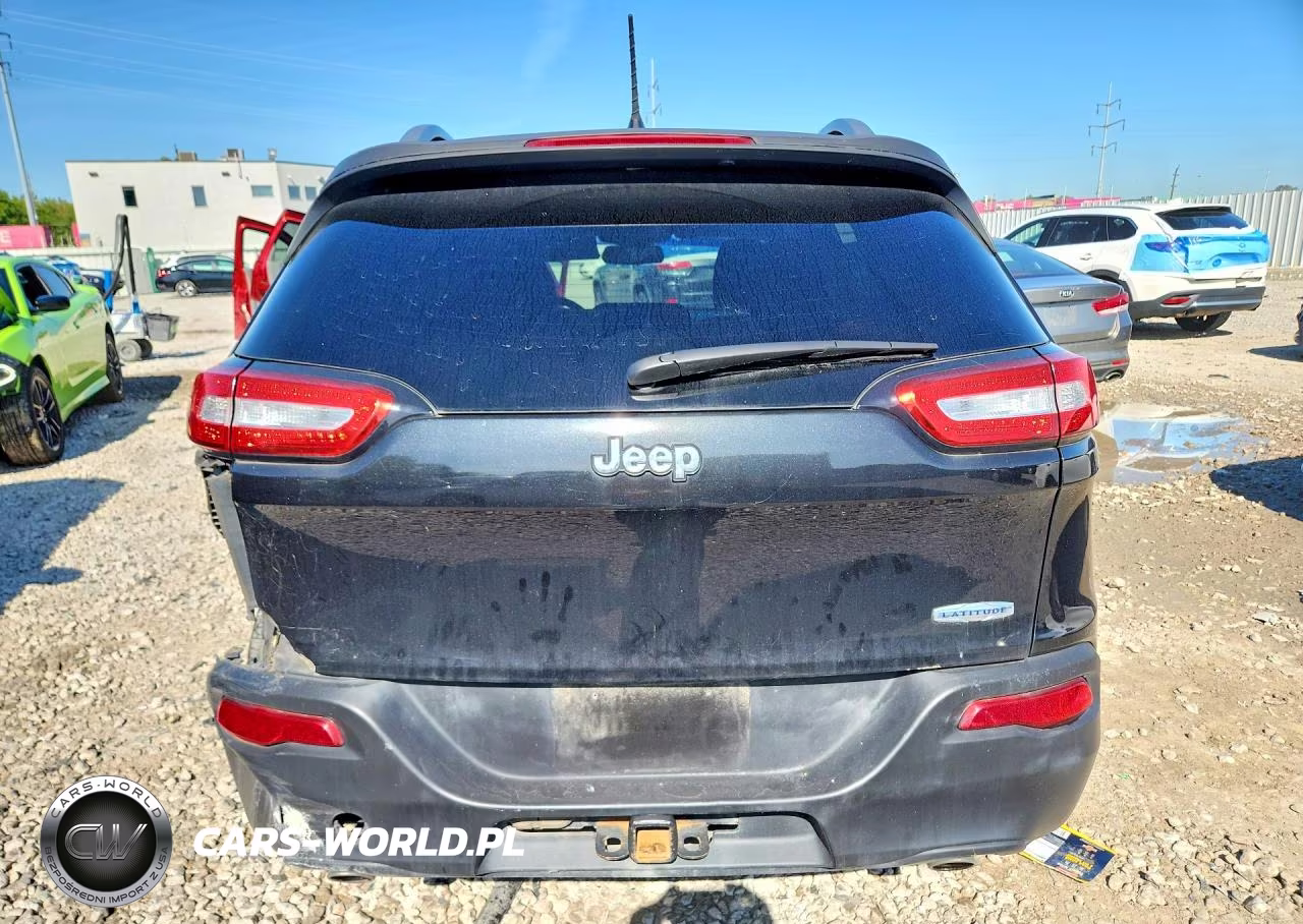 2014 Jeep Cherokee Latitude VIN:1C4PJLCS9EW221997 - 6