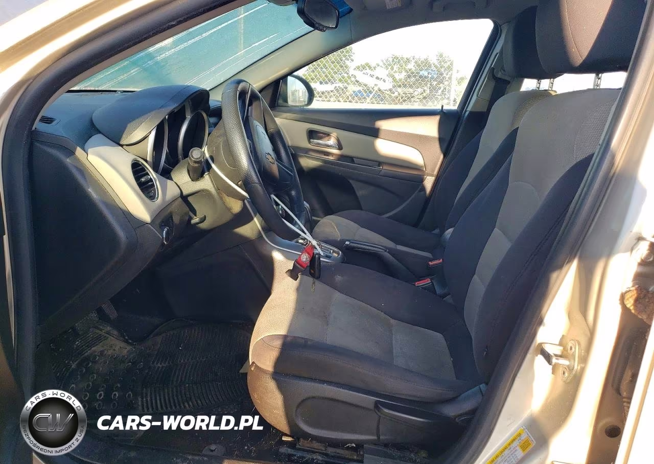 2013 Chevrolet Cruze Ls VIN:1G1PA5SH8D7209374 - 7