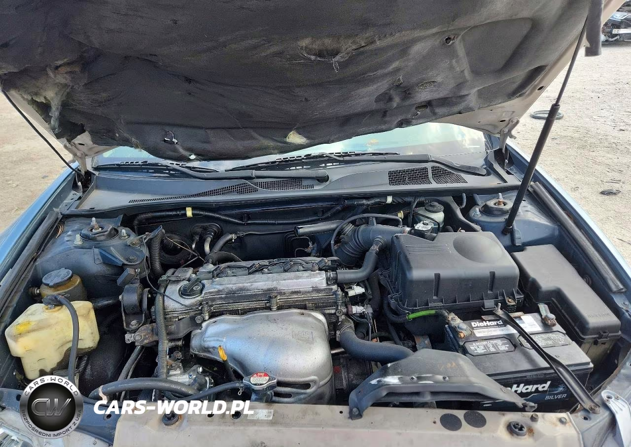 2002 Toyota Camry Le VIN:4T1BE32K82U509190 - 11