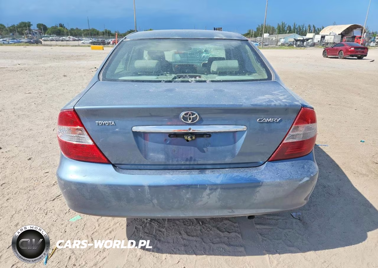 2002 Toyota Camry Le VIN:4T1BE32K82U509190 - 6