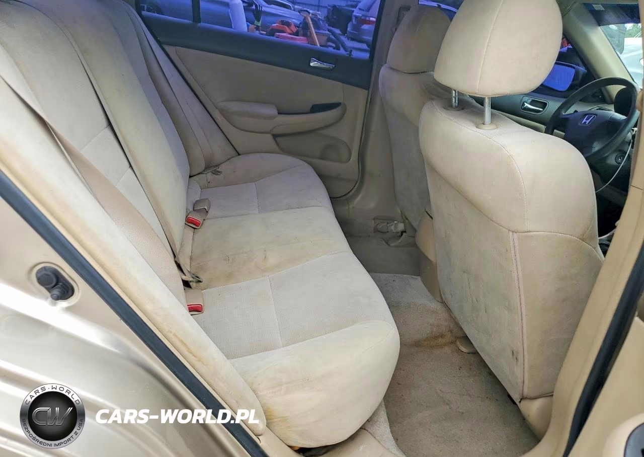 2004 Honda Accord Dx VIN:1HGCM56134A070575 - 10