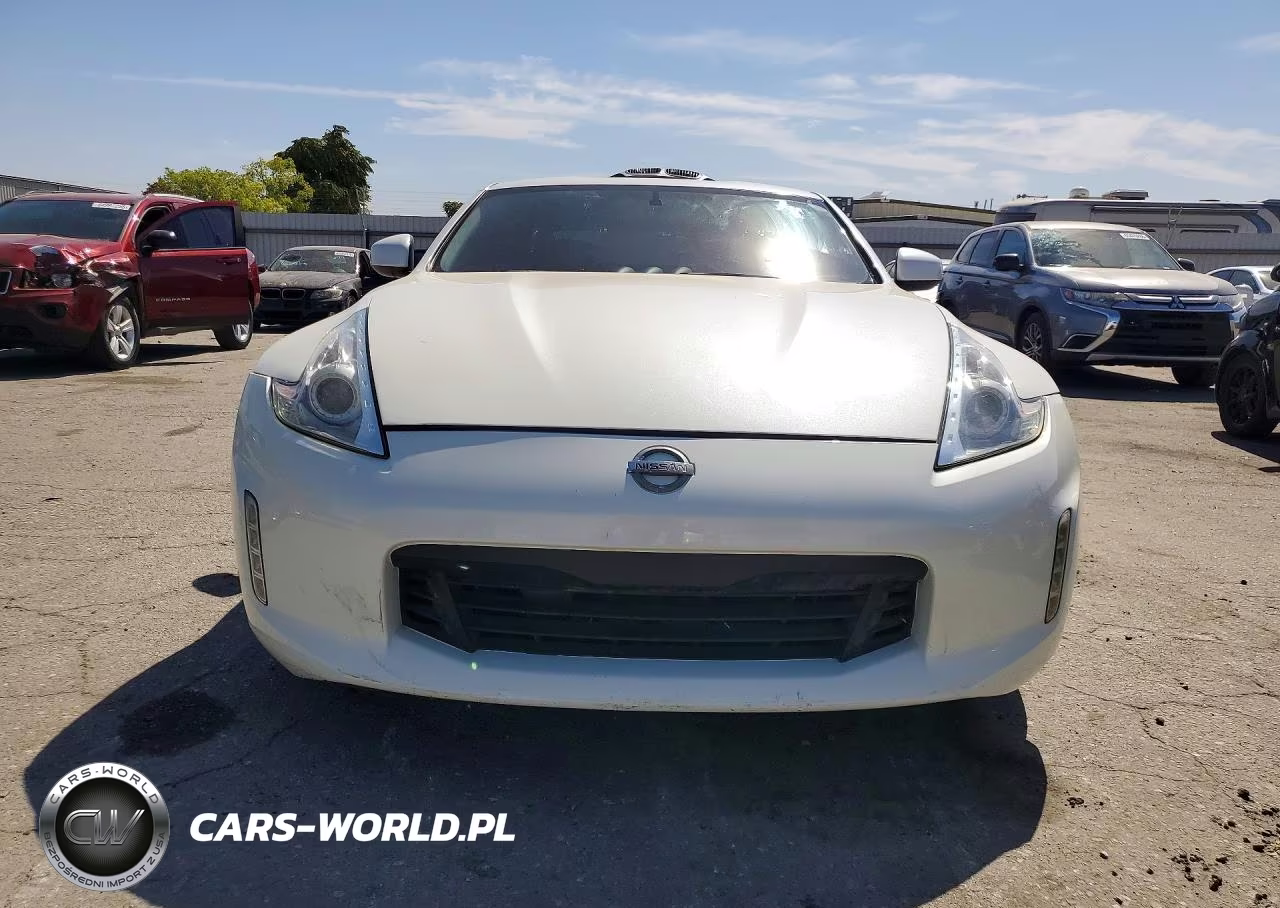 2013 Nissan 370Z Base VIN:JN1AZ4EH6DM380382 - 5