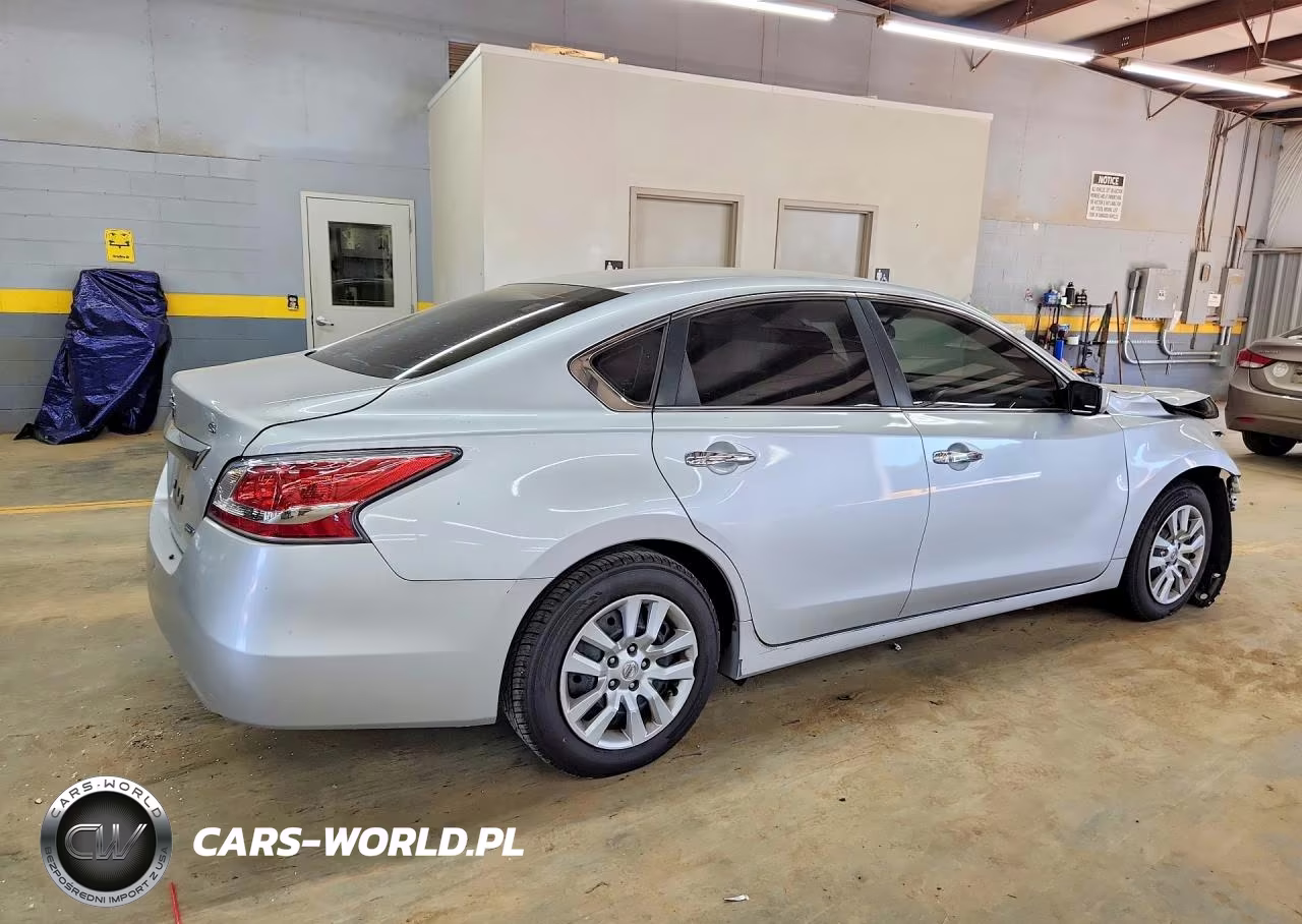 2014 Nissan Altima 2.5 S VIN:1N4AL3APXEC269367 - 3