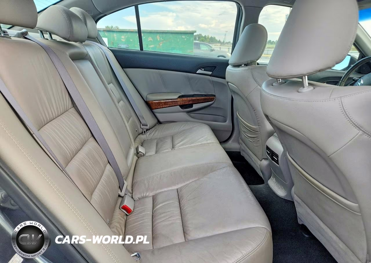 2011 Honda Accord Exl VIN:1HGCP2F84BA119976 - 10