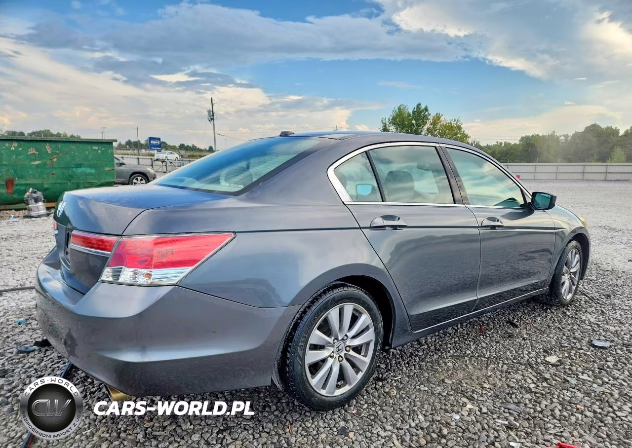 2011 Honda Accord Exl VIN:1HGCP2F84BA119976 - 3