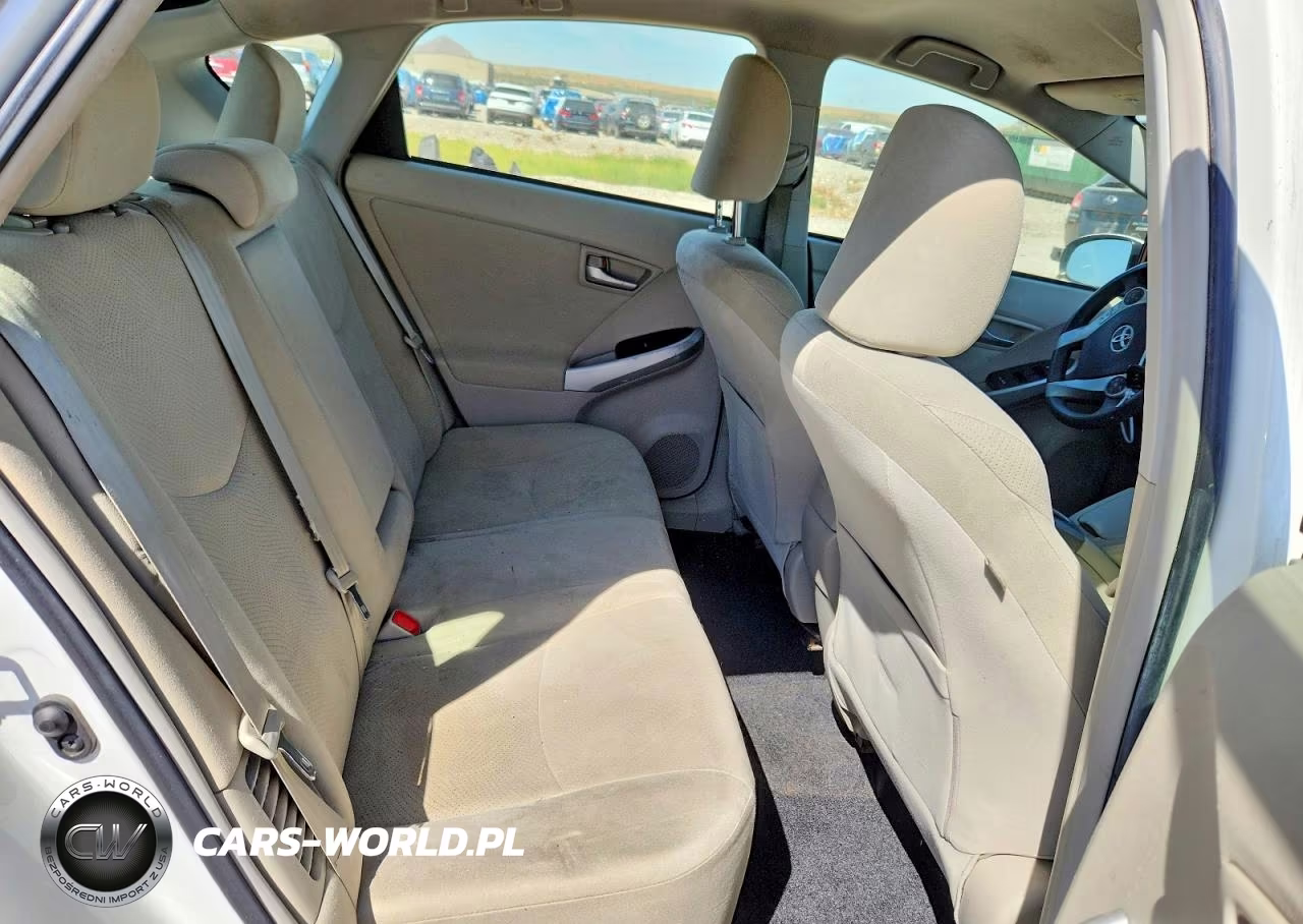2012 Toyota Prius Two VIN:JTDKN3DU5C1546882 - 10