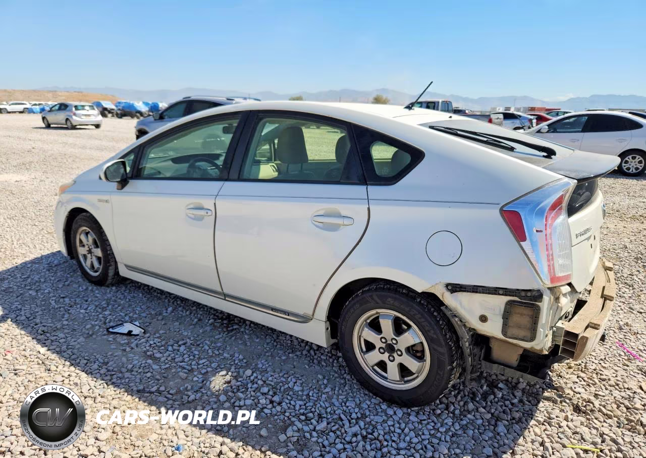 2012 Toyota Prius Two VIN:JTDKN3DU5C1546882 - 2