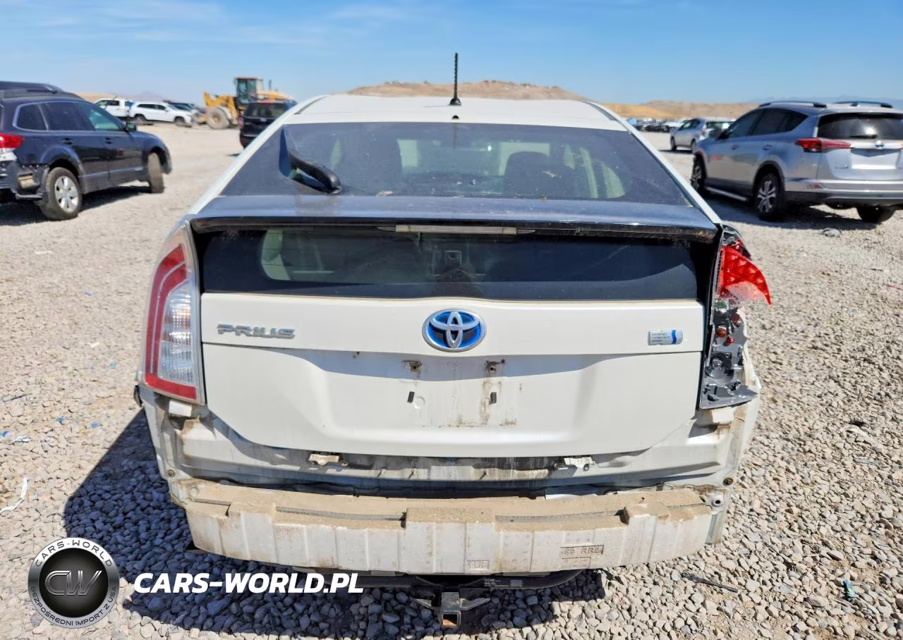 2012 Toyota Prius Two VIN:JTDKN3DU5C1546882 - 6