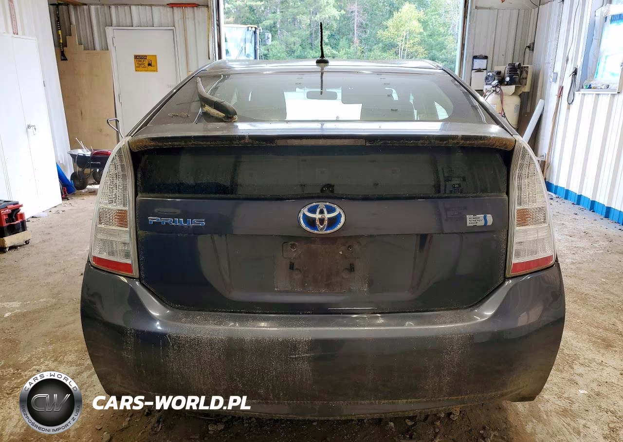 2011 Toyota Prius Two VIN:JTDKN3DU6B1414003 - 6