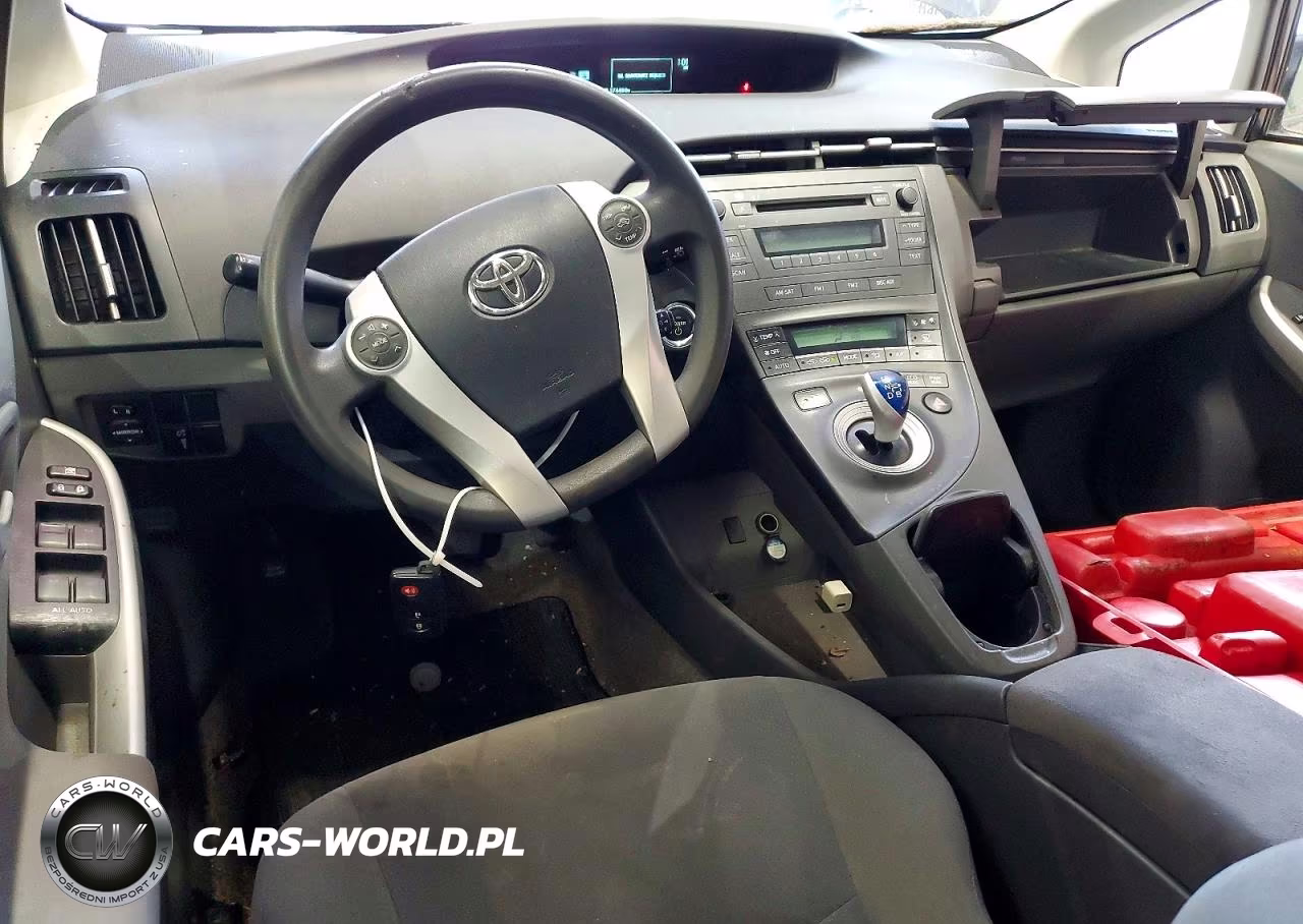 2011 Toyota Prius Two VIN:JTDKN3DU6B1414003 - 8