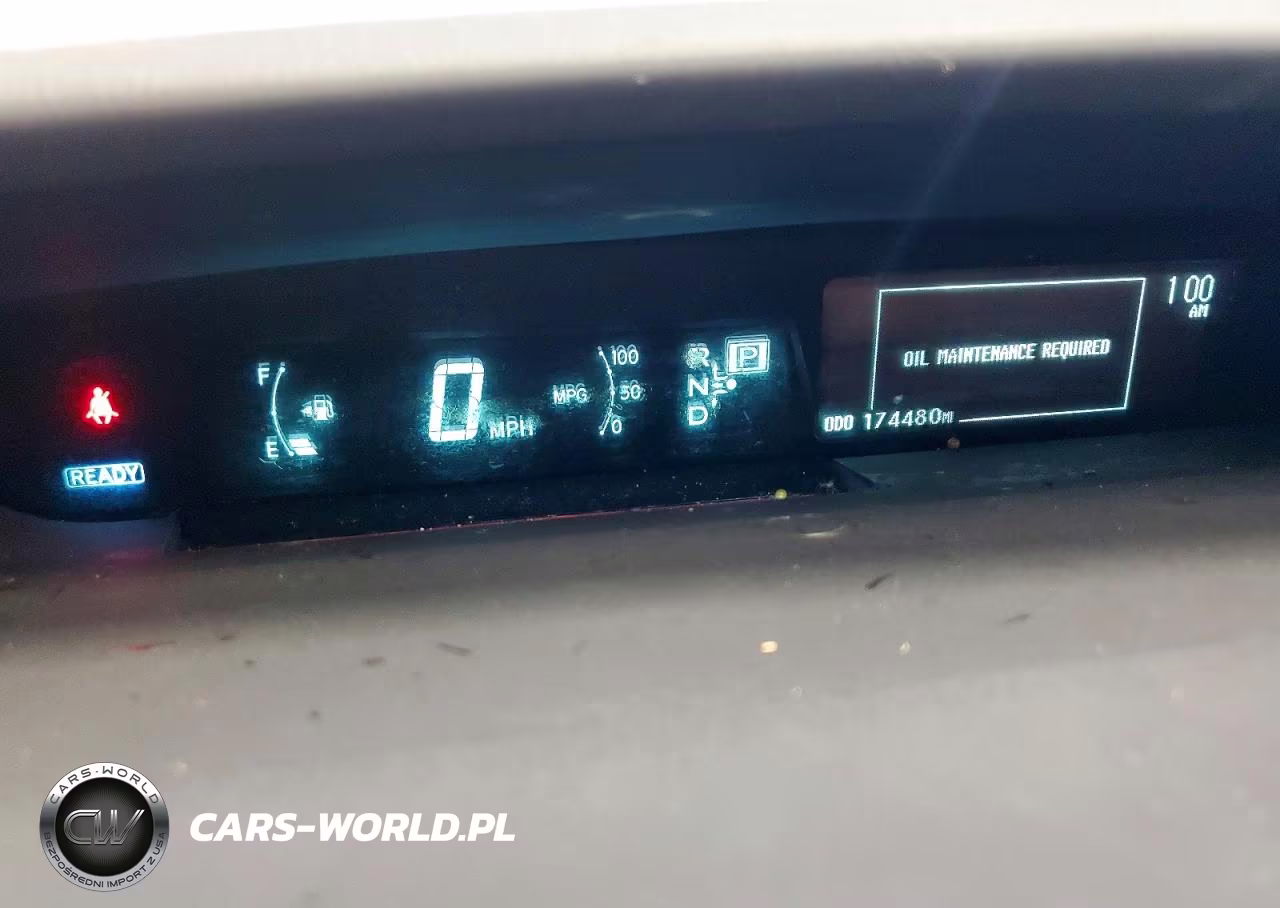 2011 Toyota Prius Two VIN:JTDKN3DU6B1414003 - 9