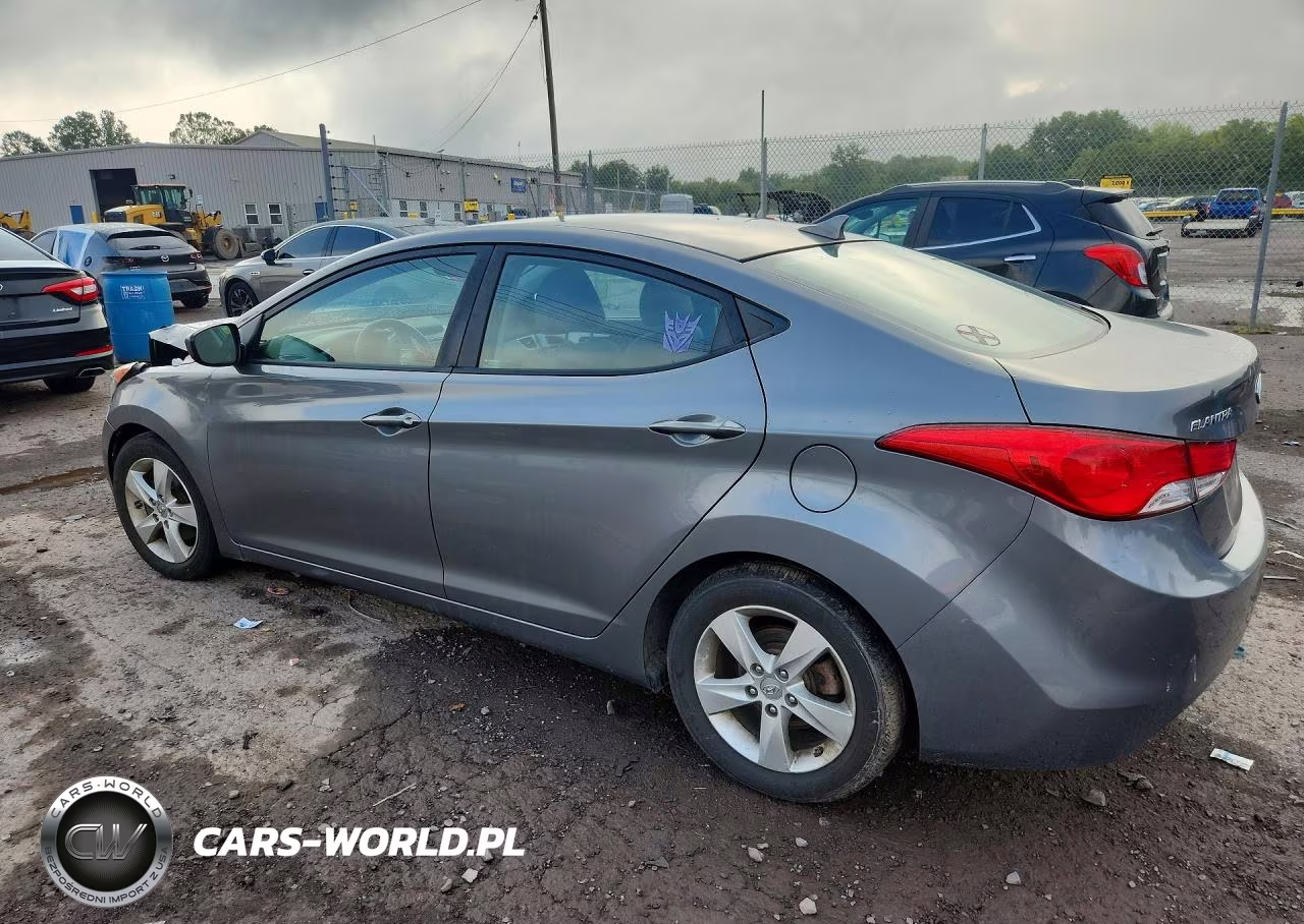 2013 Hyundai Elantra Gls VIN:5NPDH4AE3DH205137 - 2