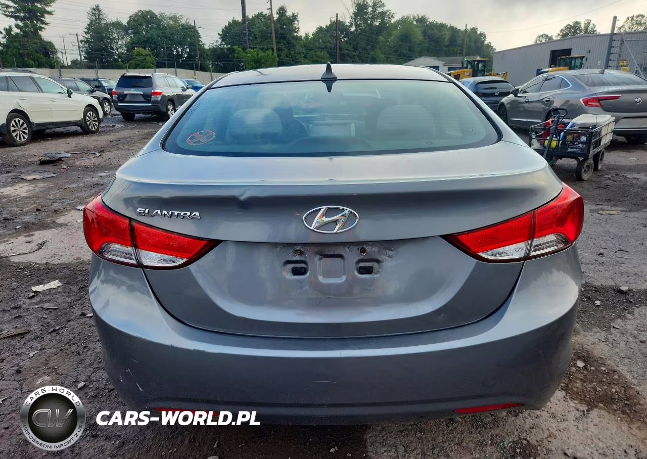 2013 Hyundai Elantra Gls VIN:5NPDH4AE3DH205137 - 6
