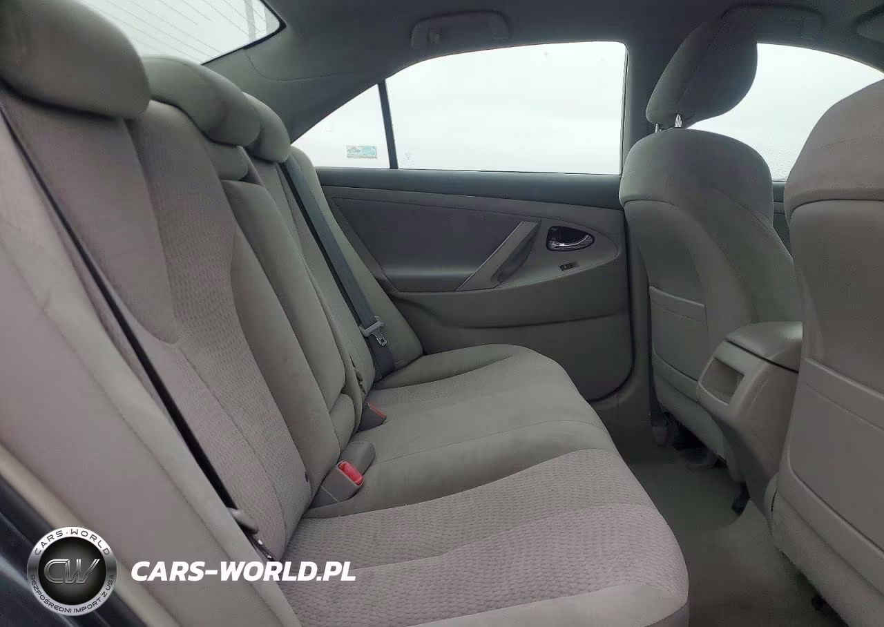 2011 Toyota Camry VIN:4T1BF3EK2BU633609 - 10