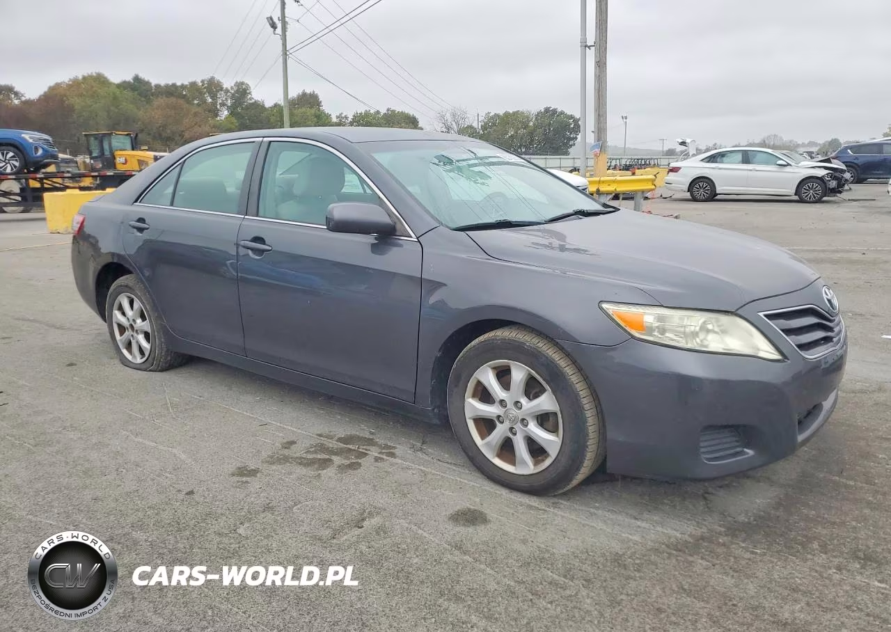 2011 Toyota Camry VIN:4T1BF3EK2BU633609 - 4