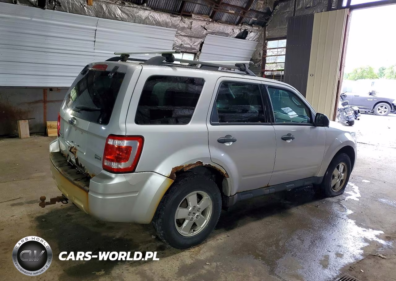 2011 Ford Escape Xlt VIN:1FMCU9DG0BKB17156 - 3