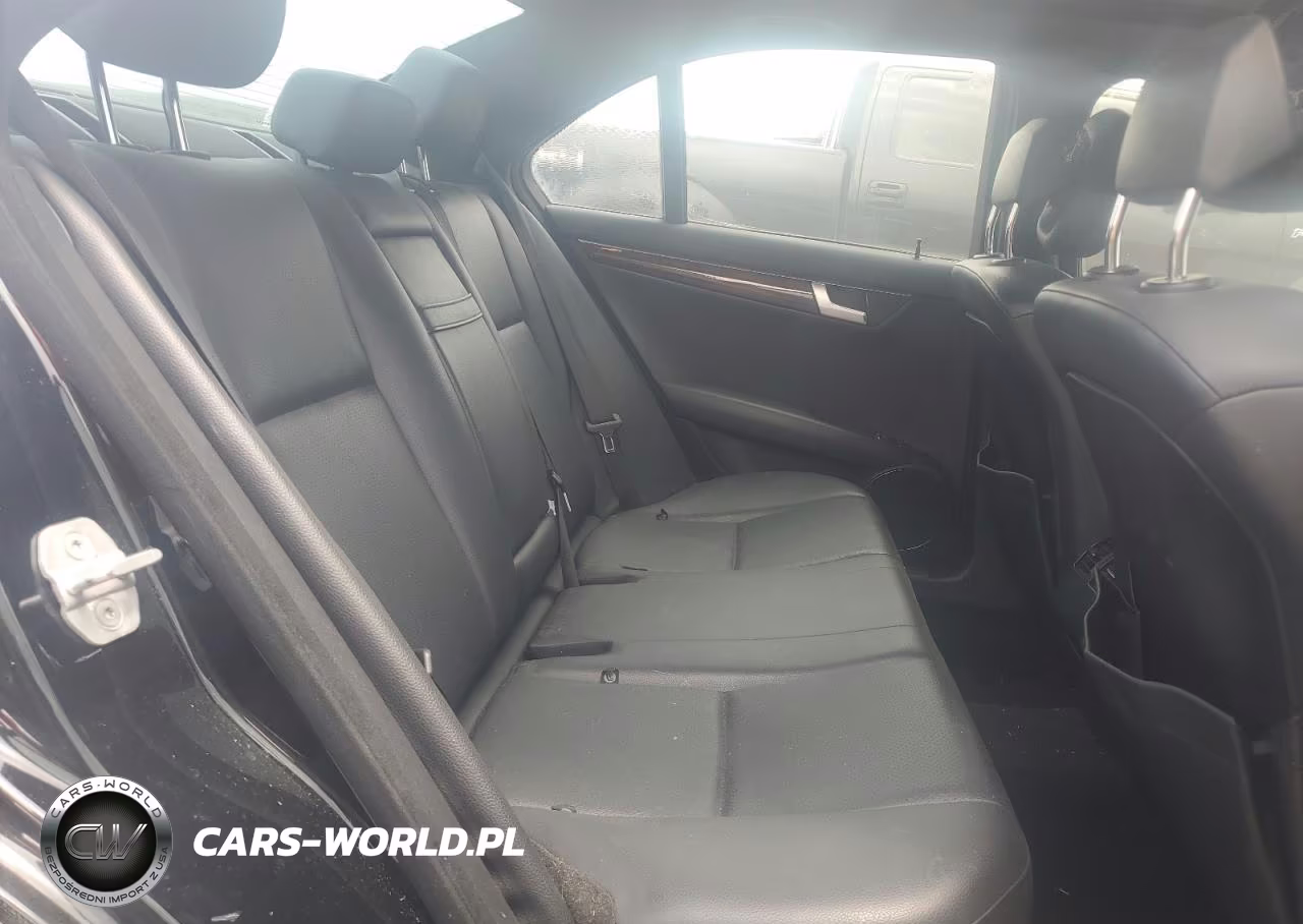 2012 Mercedes-Benz C 250 VIN:WDDGF4HB6CA615473 - 10