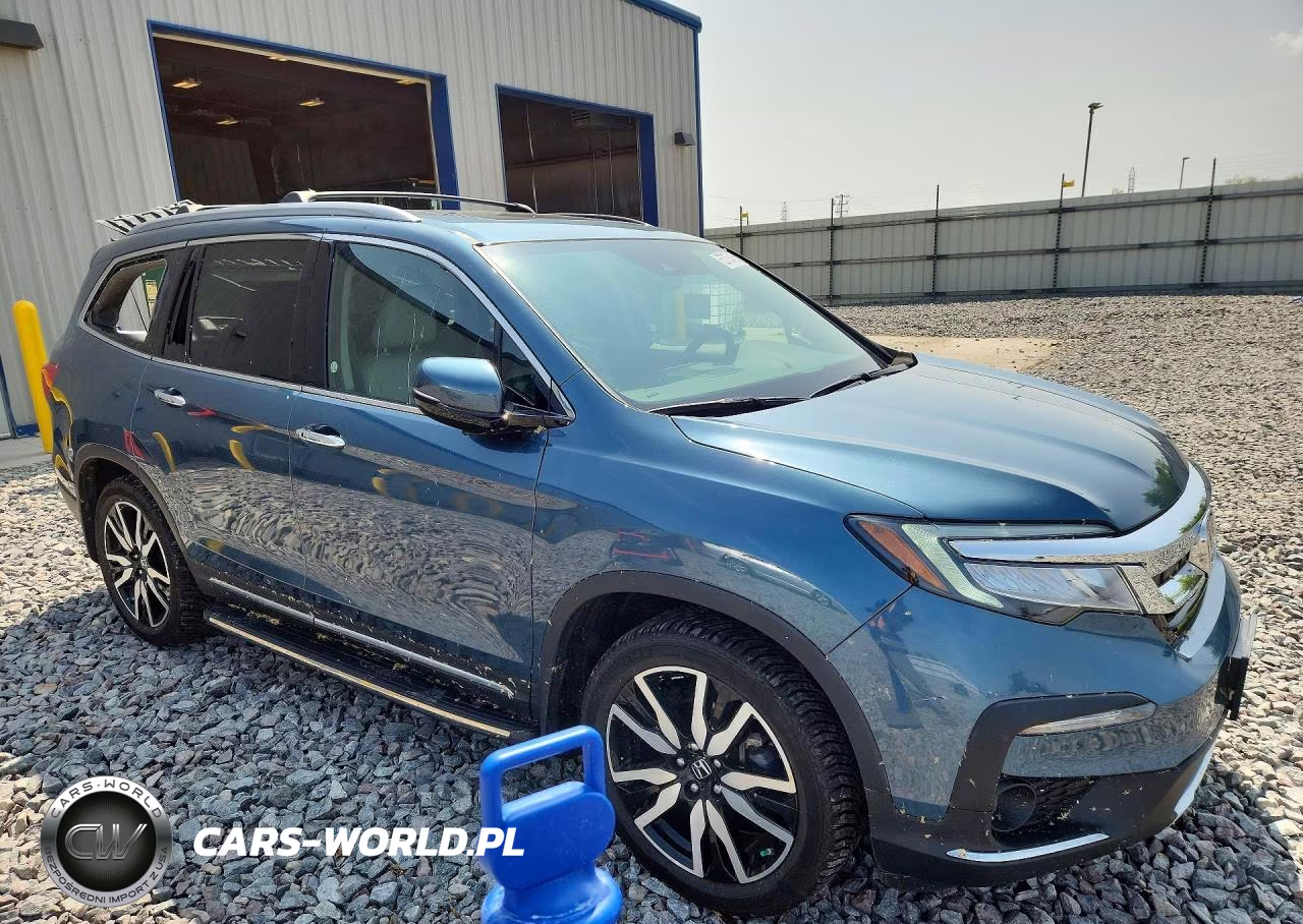 2019 Honda Pilot Touring VIN:5FNYF6H60KB091014 - 4