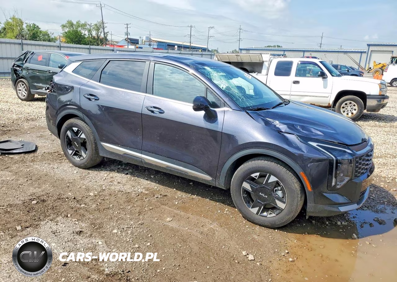 2026 Kia Sportage Lx VIN:5XYK23DF4TG380008 - 4