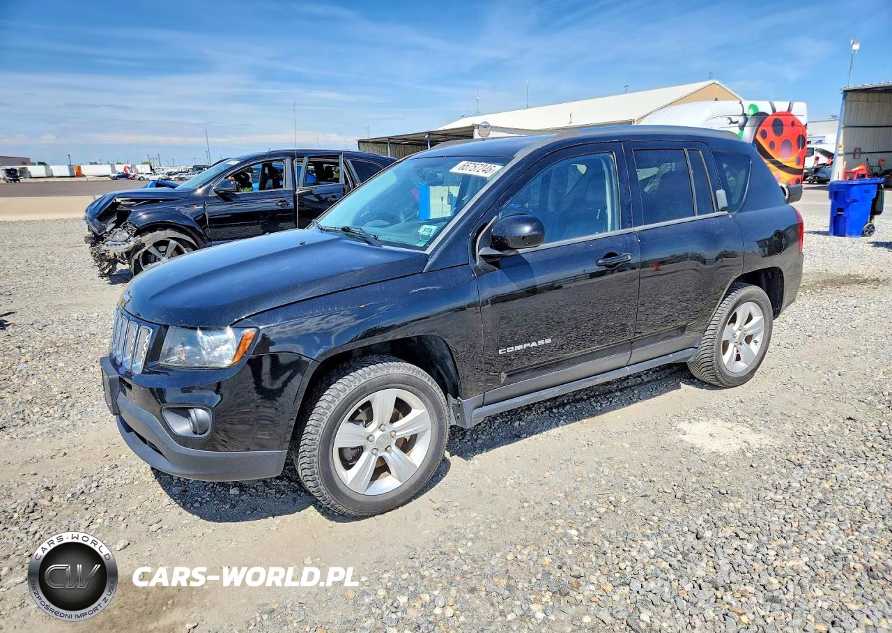 2015 Jeep Compass Latitude – zdjęcie 1 z 13