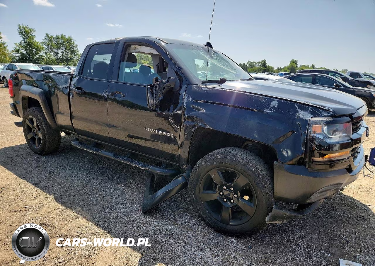 2017 Chevrolet Silverado K1500 VIN:1GCVKNEC5HZ406721 - 4