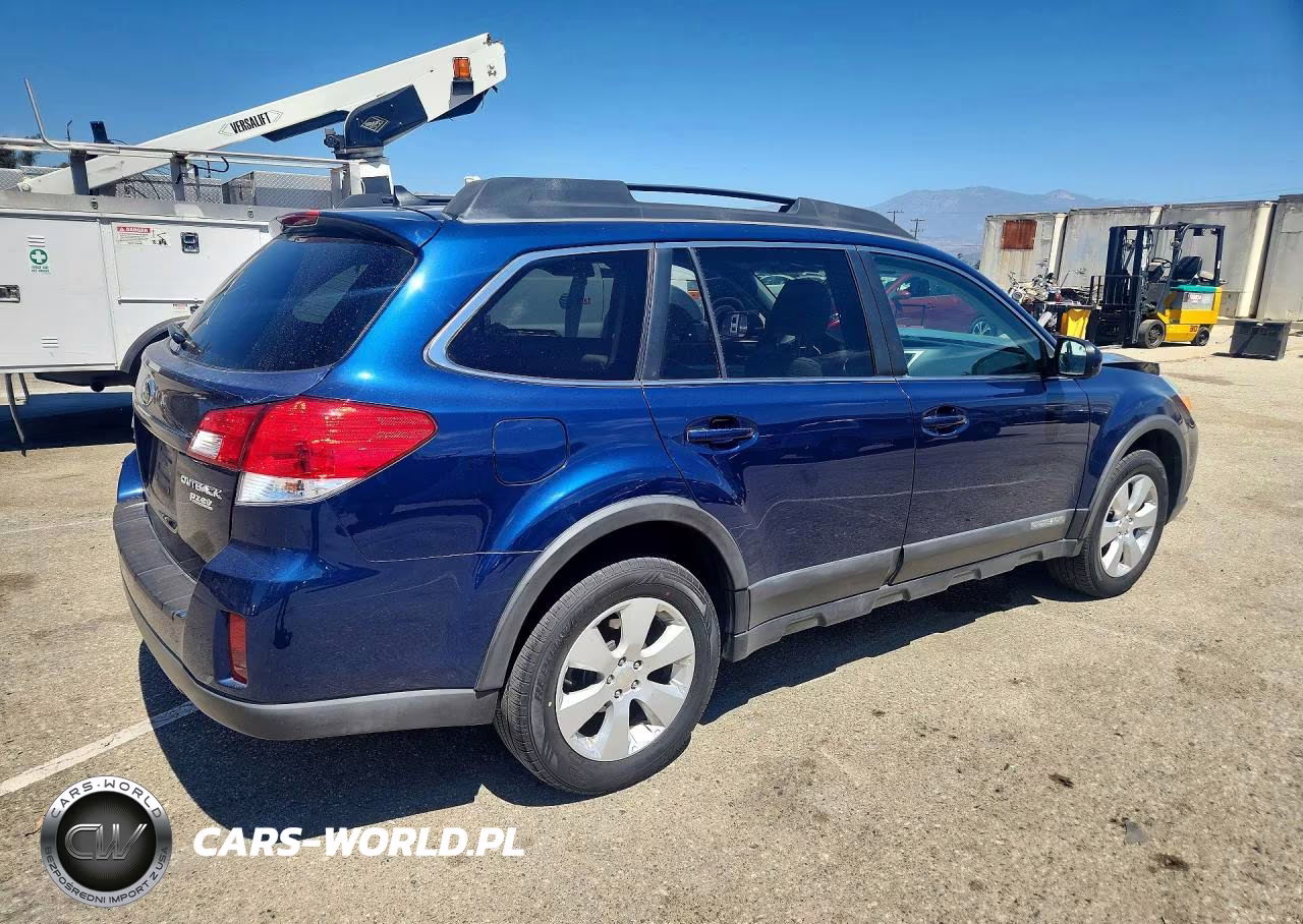 2011 Subaru Outback 2.5I Premium VIN:4S4BRBFC2B3312877 - 3