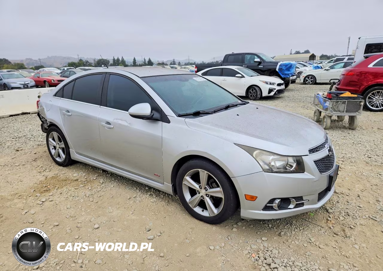 2014 Chevrolet Cruze Lt VIN:1G1PE5SB2E7379229 - 4