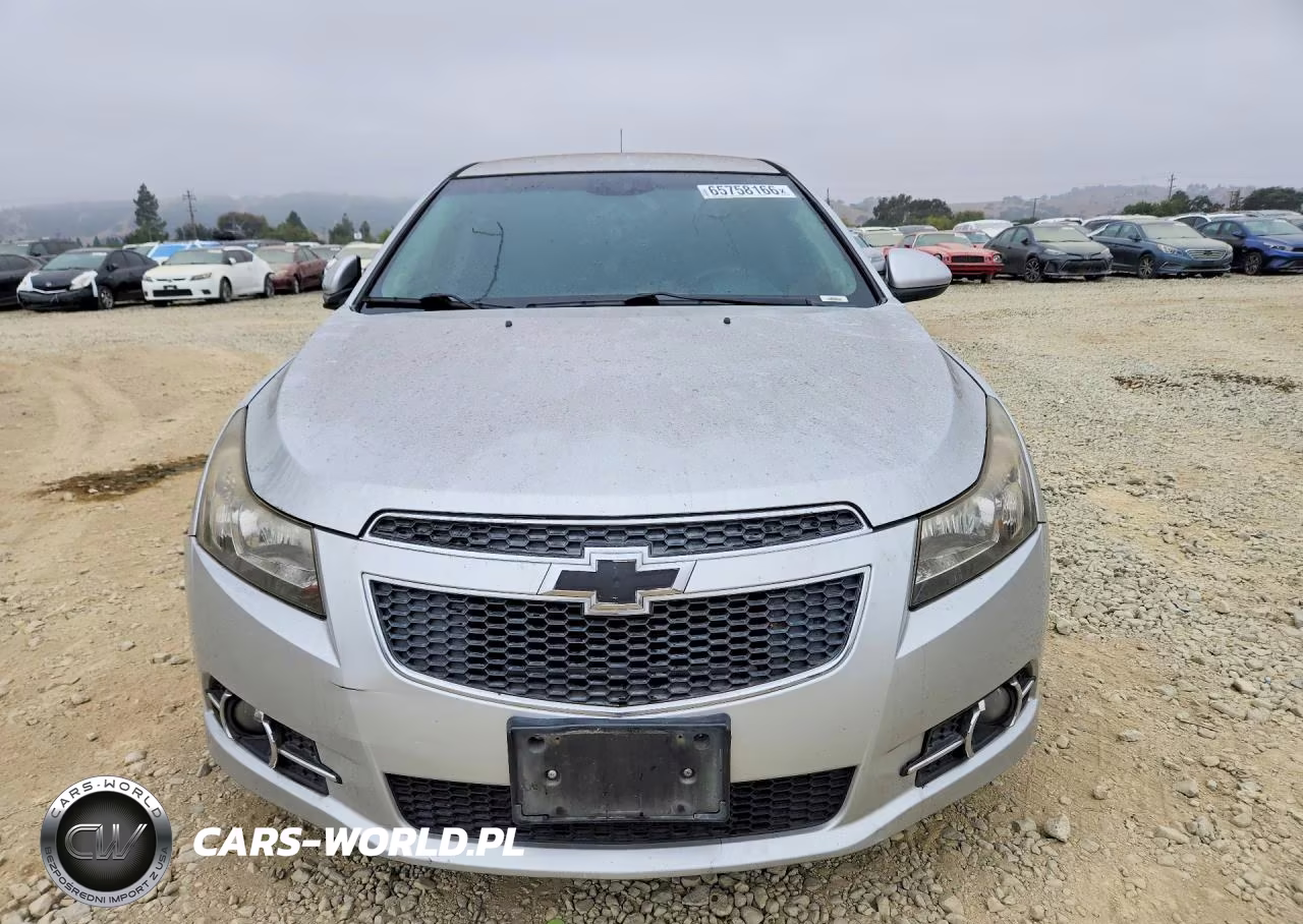 2014 Chevrolet Cruze Lt VIN:1G1PE5SB2E7379229 - 5