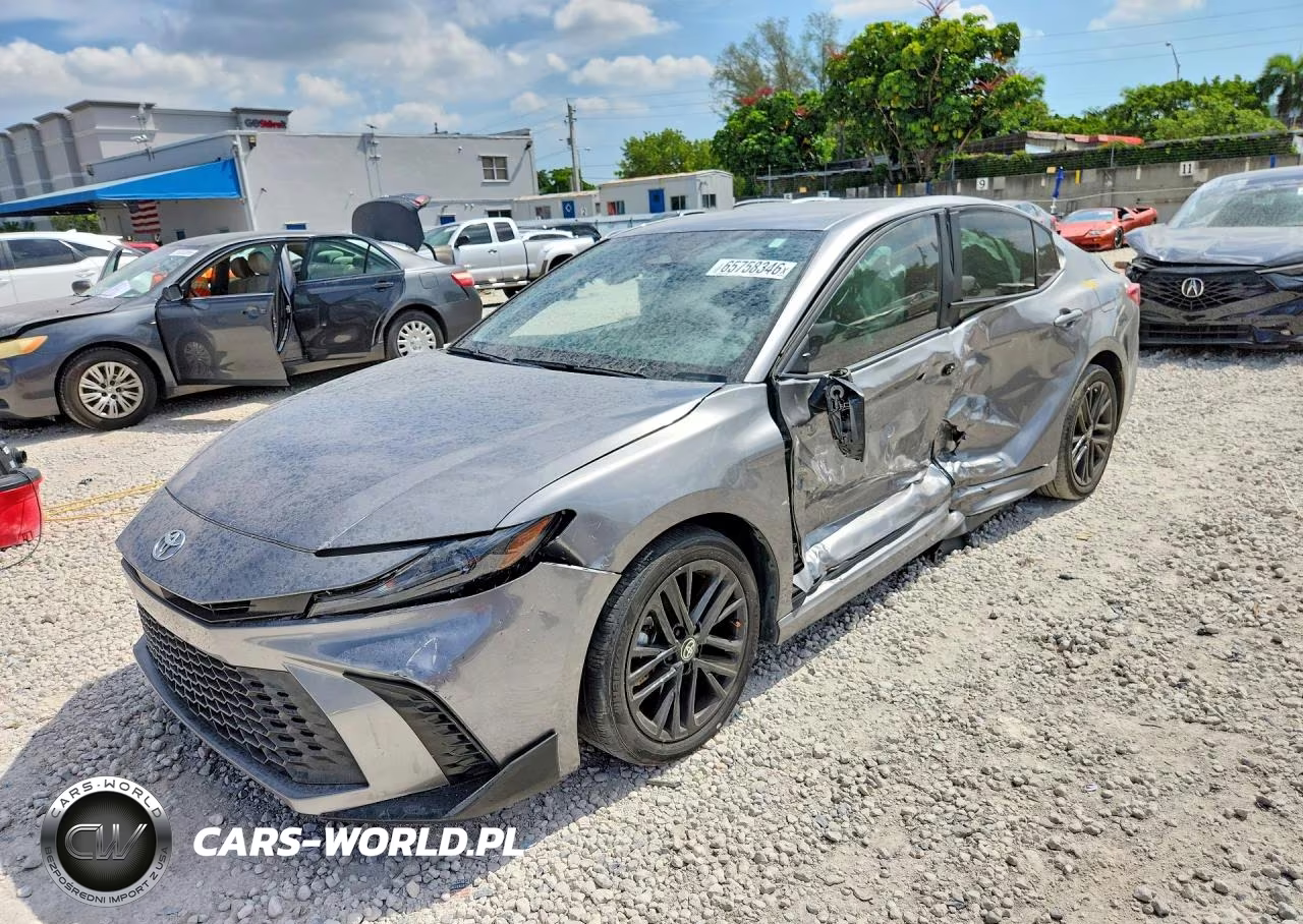 2025 Toyota Camry Se – zdjęcie 1 z 12