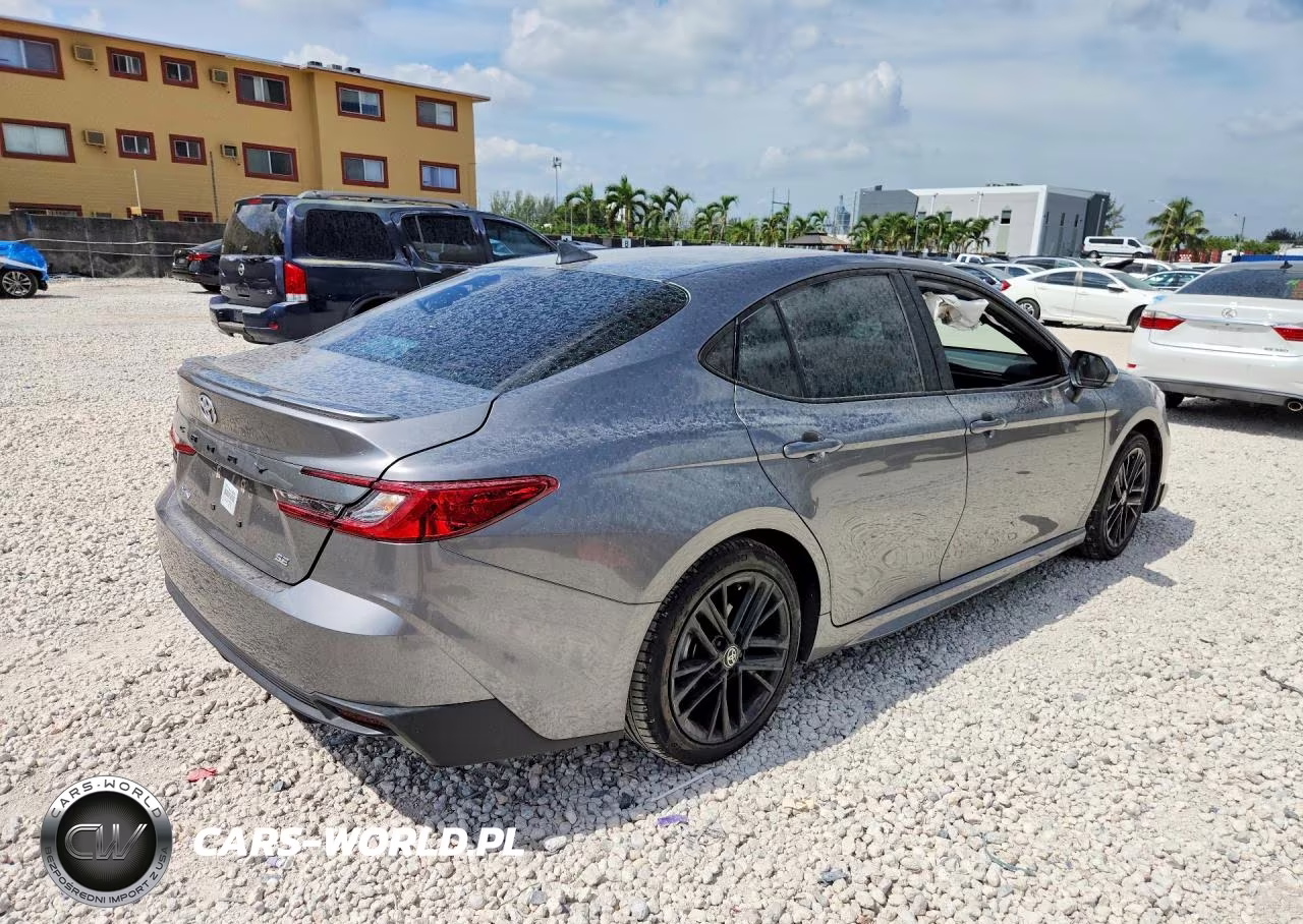 2025 Toyota Camry Se VIN:4T1DAACK5SU559956 - 3
