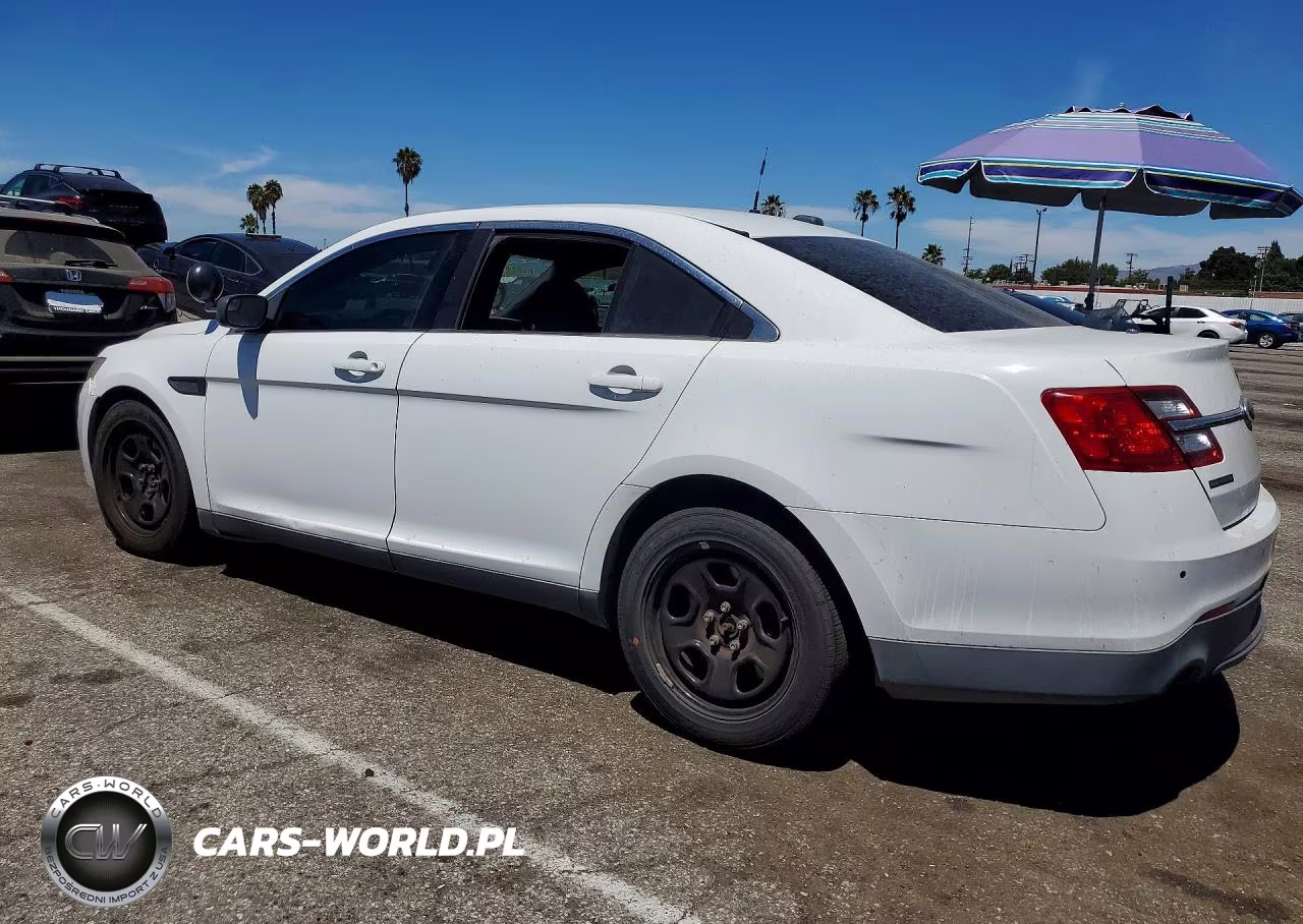 2015 Ford Taurus Police Interceptor VIN:1FAHP2MK8FG182140 - 2