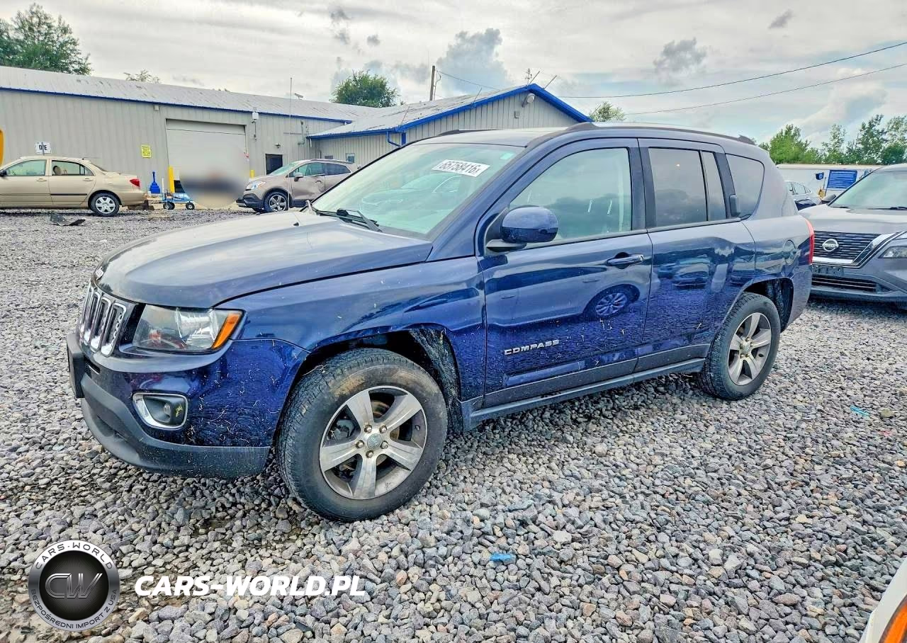 2016 Jeep Compass Latitude – zdjęcie 1 z 12