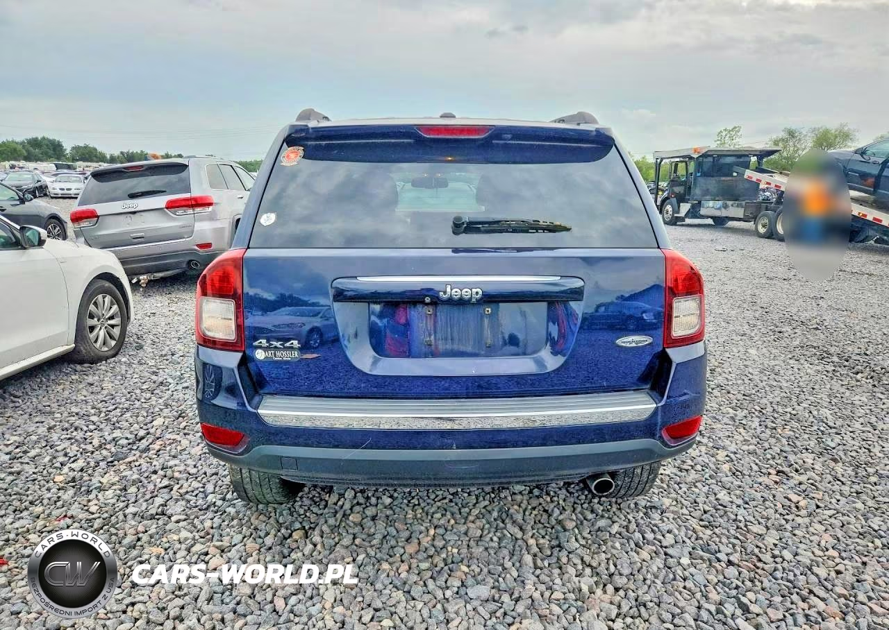 2016 Jeep Compass Latitude VIN:1C4NJDEB4GD738942 - 6