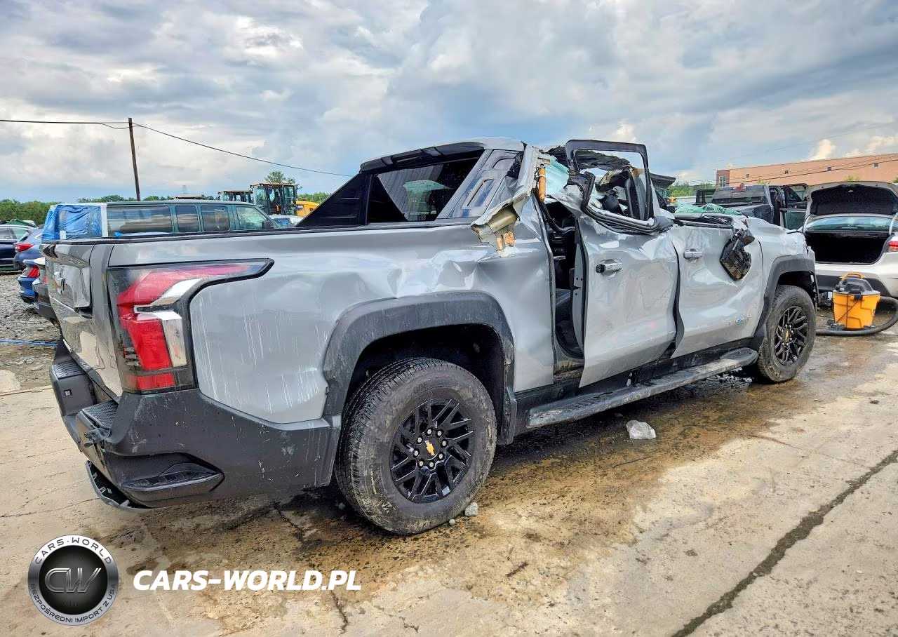 2025 Chevrolet Silverado Lt VIN:1GC10ZED6SU401391 - 3