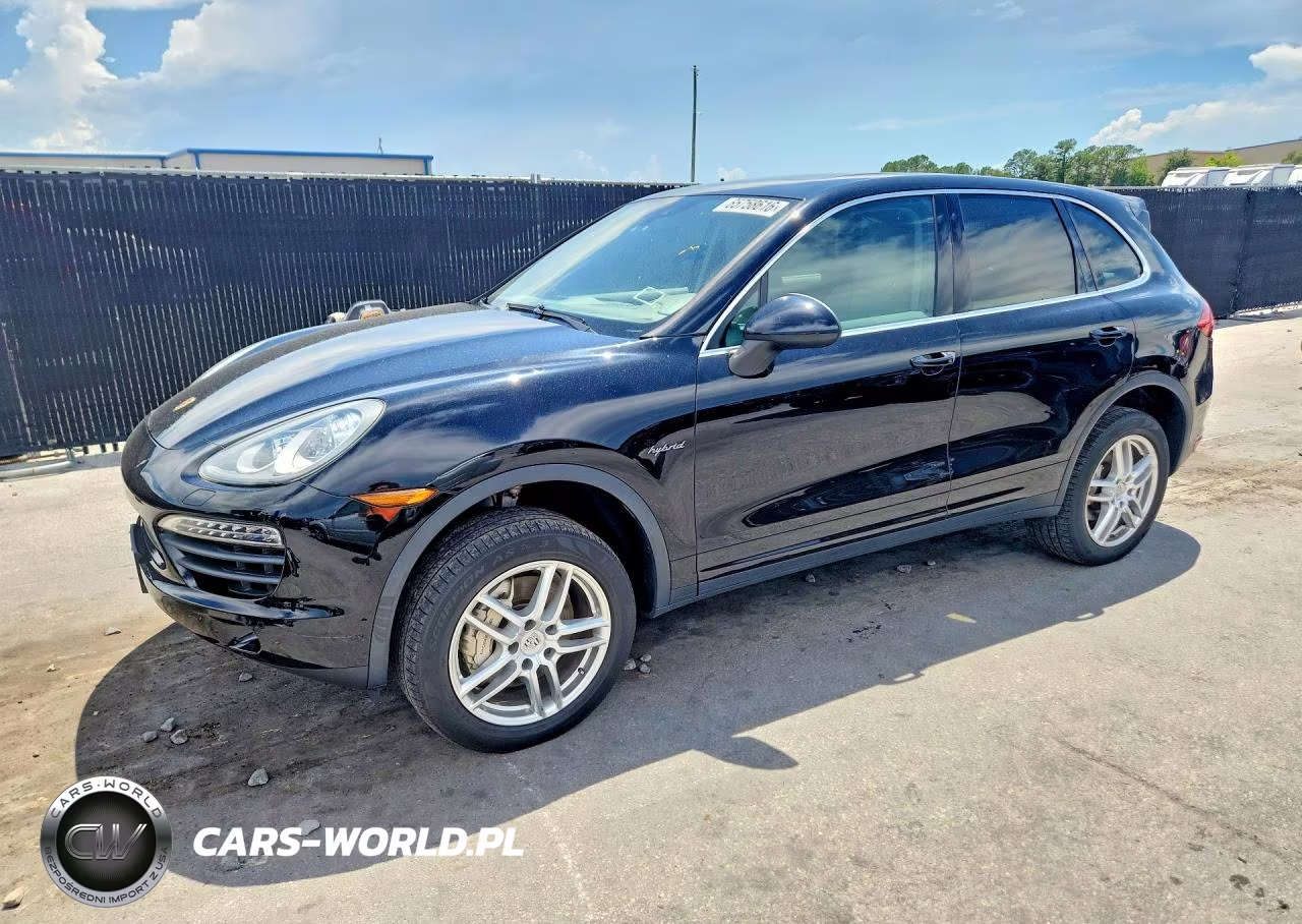 2014 Porsche Cayenne S Hybrid