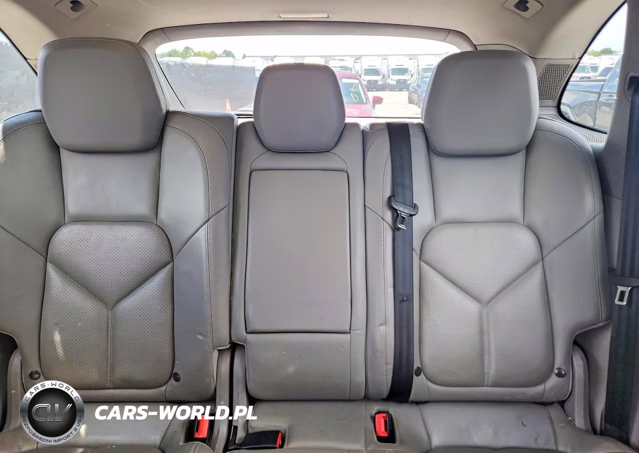 2014 Porsche Cayenne S Hybrid VIN:WP1AE2A21ELA50377 - 10