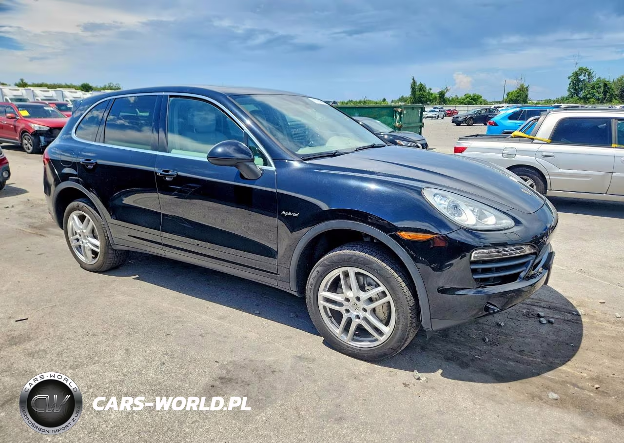 2014 Porsche Cayenne S Hybrid VIN:WP1AE2A21ELA50377 - 4