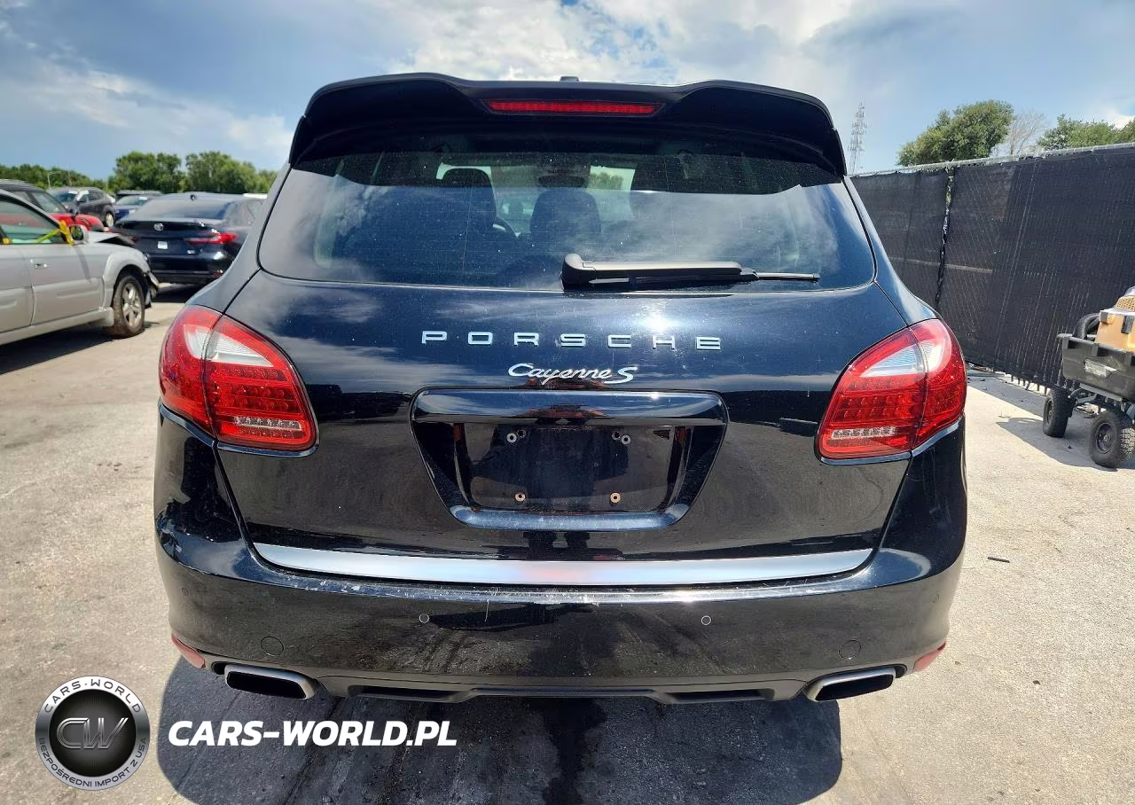 2014 Porsche Cayenne S Hybrid VIN:WP1AE2A21ELA50377 - 6